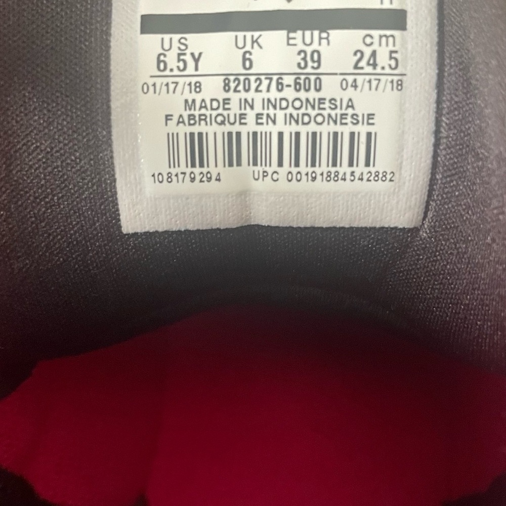 Women's Red Athletic High-Top Sneakers - Picture 5 of 5